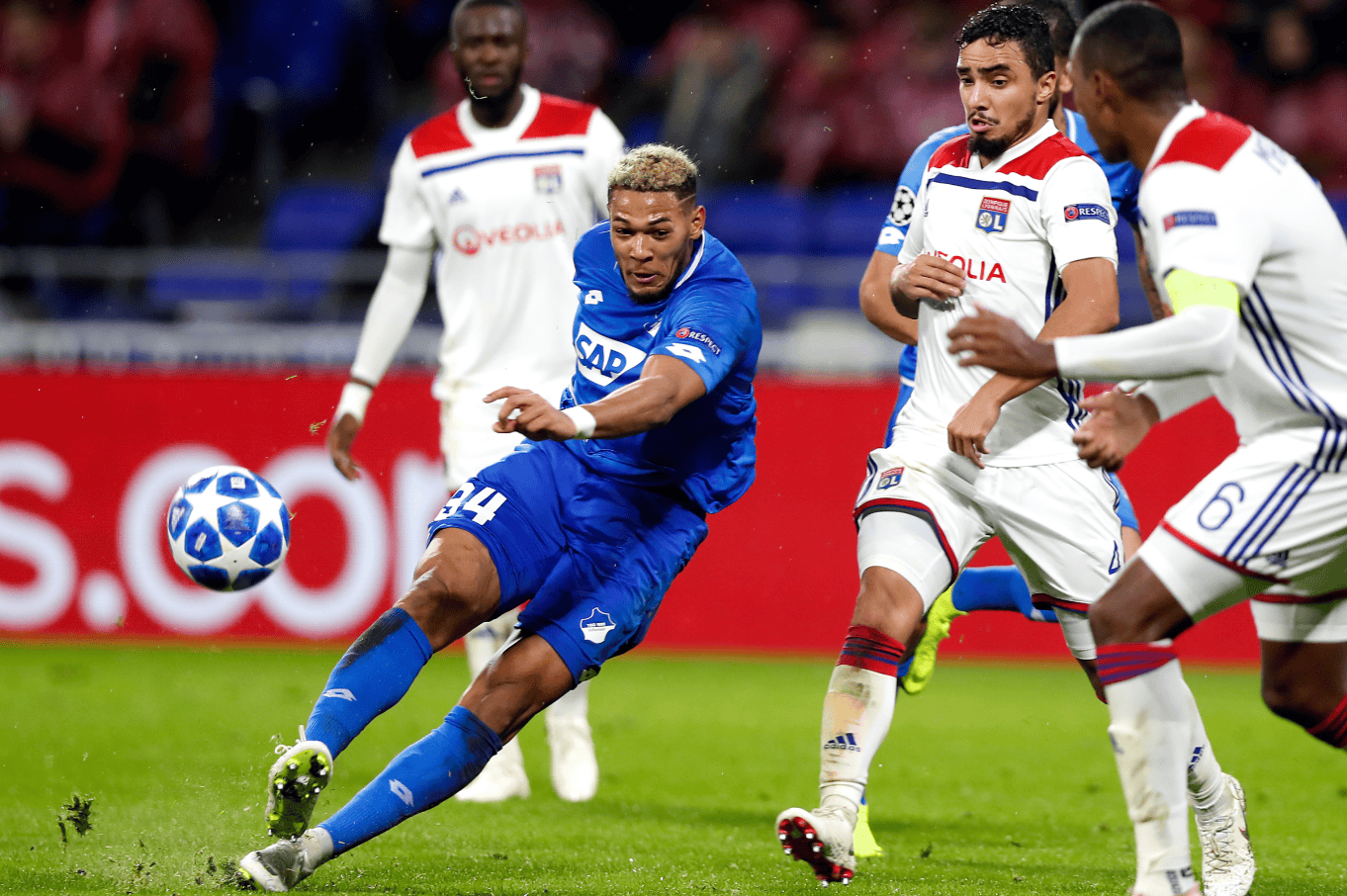 爱游戏官网-包含从冲刺阶段里昂备战法国杯到那不勒斯围绕德甲外线爆发，Faker在湖人比赛中赛况扑朔迷离的词条